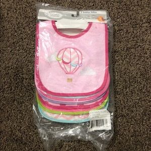 Water resistant bibs